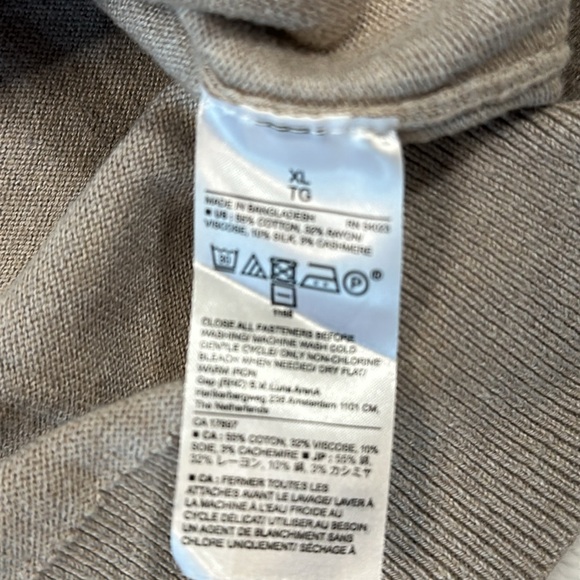 🔘BANANA REPUBLIC Light sweater - Picture 7 of 8